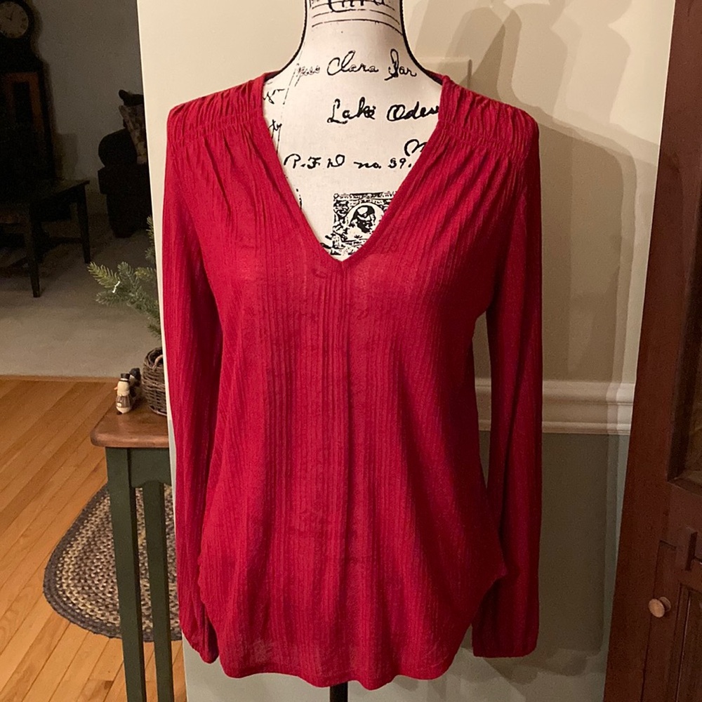 NWT! Lucky Brand red v-neck lightweight knit top